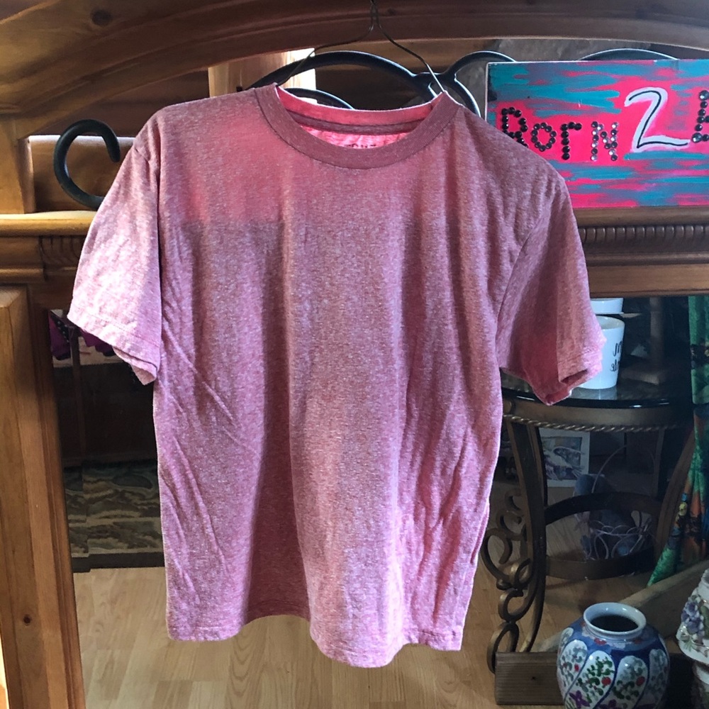 True Craft boys tee shirt reddish pink SOFT size L